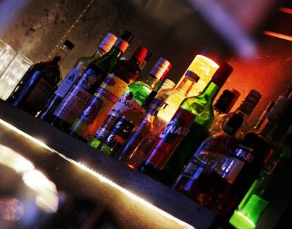 Charmant bar rénové au cœur du Vieux Lille – Opportunité à saisir