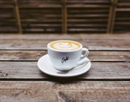  Charmant café en banlieue lilloise – Établissement de qualité avec faible loyer