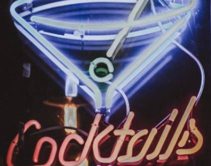Bar dynamique proche du centre-ville, idéal pour une clientèle étudiante