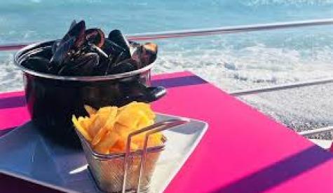 BRASSERIE RESTAURANT LICENCE 4