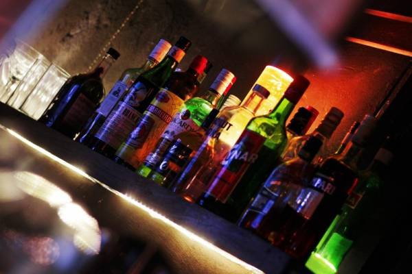 Charmant bar rénové au cœur du Vieux Lille – Opportunité à saisir