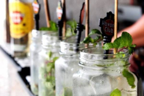 Brasserie entièrement refaite à neuf – Emplacement dynamique à Lille – Idéal restauration ou tapas