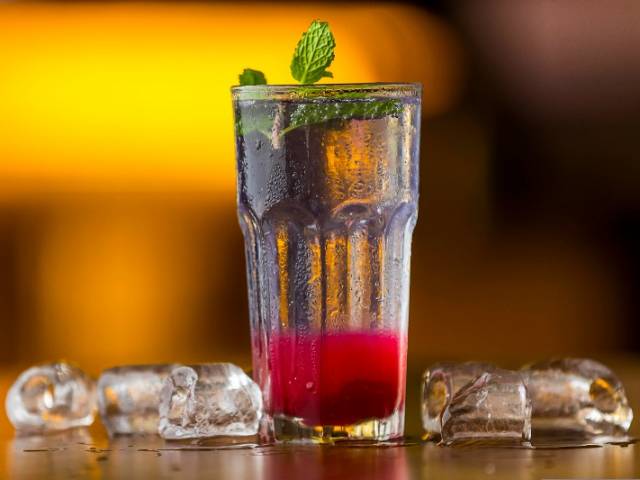 CESSION DE FONDS DE COMMERCE – BAR – VIEUX-LILLE Secteur très prisé – Affaire saine à fort potentiel