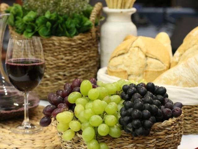 À VENDRE : Restaurant de charme dans l’arrière-pays Cannois