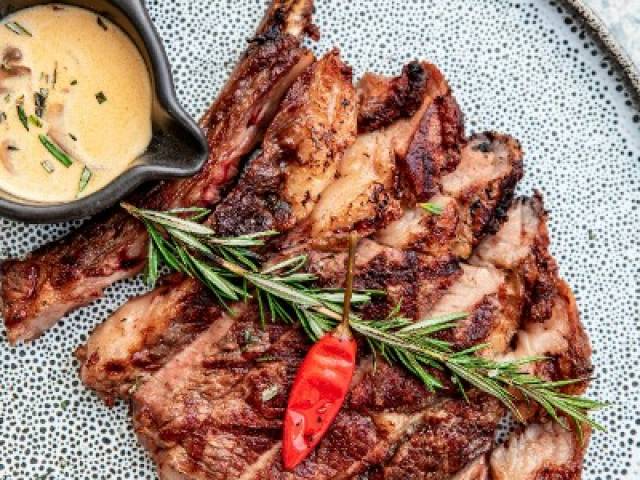 Charmante Brasserie au Cœur de la Pévèle