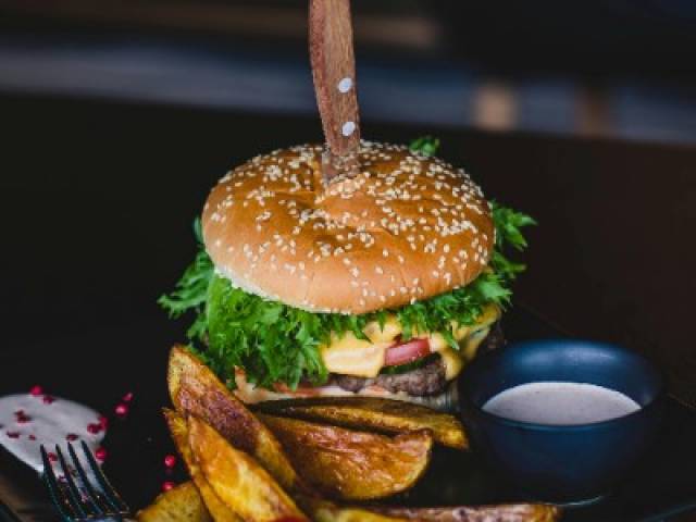  Restaurant avec Licence 4 en banlieue Lilloise !