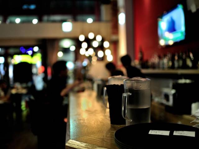 Charmant bar entièrement refait à neuf