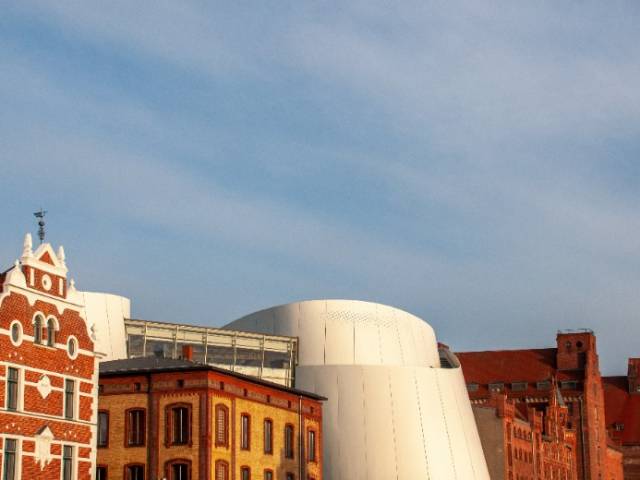 Immeuble mixte à vendre – Murs commerciaux avec Licence IV et habitation 